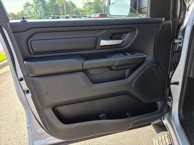 2026 Ram 1500 Express Crew Cab 4x4 57 Box