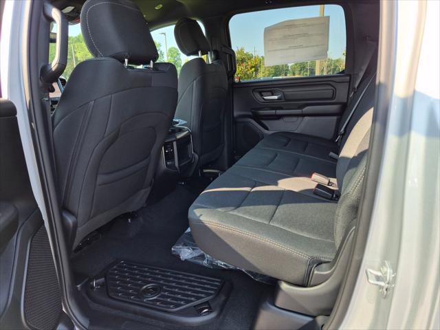 2026 Ram 1500 Express Crew Cab 4x4 57 Box