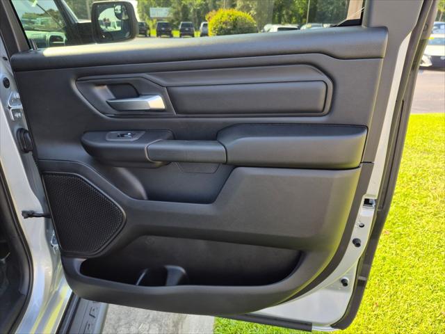 2026 Ram 1500 Express Crew Cab 4x4 57 Box