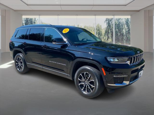2023 Jeep Grand Cherokee L Limited 4x4 for sale in Des Moines, IA