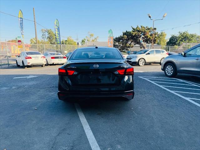 2024 Nissan Altima SV FWD