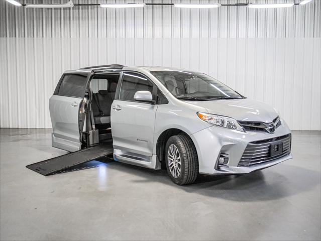 2020 Toyota Sienna XLE 8-Passenger for sale in Battle Creek, MI