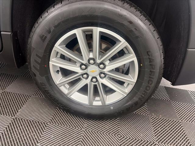 Used 2023 Chevrolet Traverse AWD LT Cloth For Sale in Cortland, NY