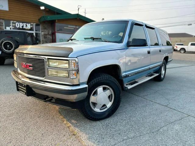 1993 GMC Suburban Sport Utility for sale in Everett, WA