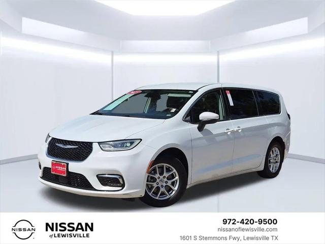 2023 Chrysler Pacifica Touring L for sale in Lewisville, TX
