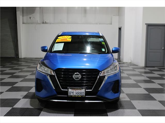 2021 Nissan Kicks SV Xtronic CVT