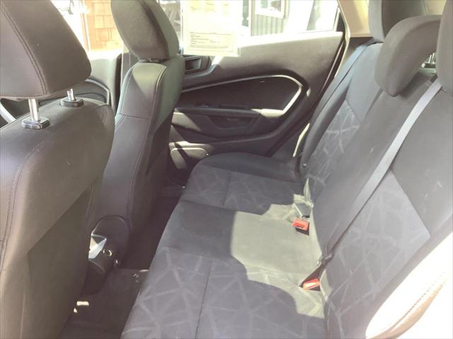 2012 Ford Fiesta SE