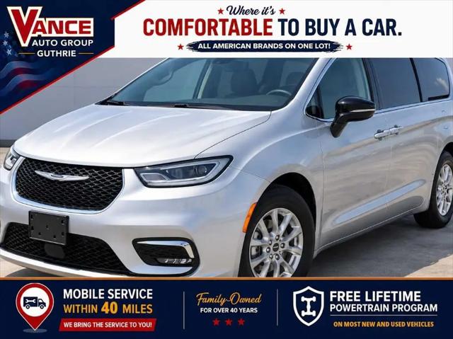 2024 Chrysler Pacifica Touring L for sale in Guthrie, OK