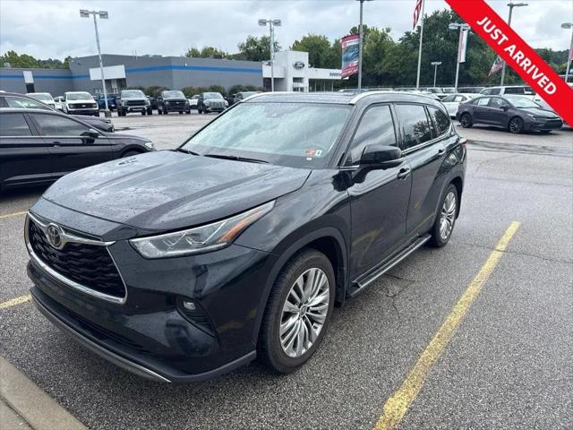 2025 Toyota Highlander Platinum for sale in Charleston, WV