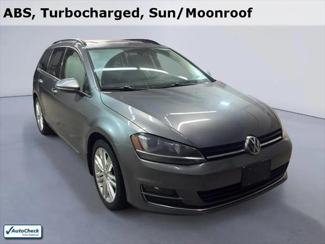 2015 Volkswagen Golf SportWagen TDI SE 4-Door for sale in Brunswick, OH