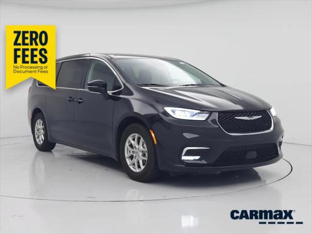 2023 Chrysler Pacifica Touring L for sale in Asheville, NC