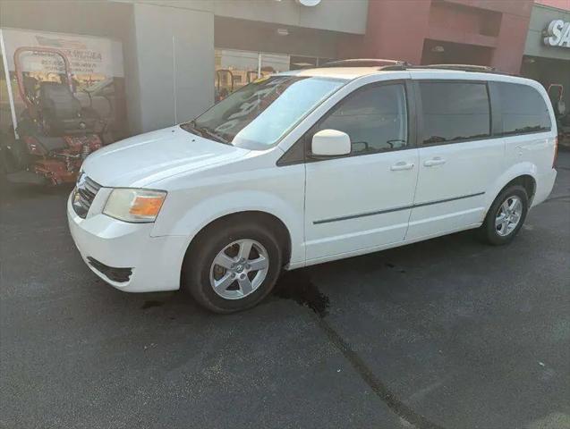 2010 Dodge Grand Caravan SXT for sale in Du Quoin, IL
