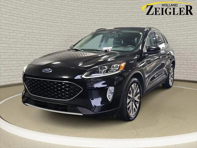 2020 Ford Escape Titanium for sale in Holland, MI
