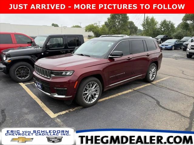 2022 Jeep Grand Cherokee L Summit 4x4 for sale in Saukville, WI