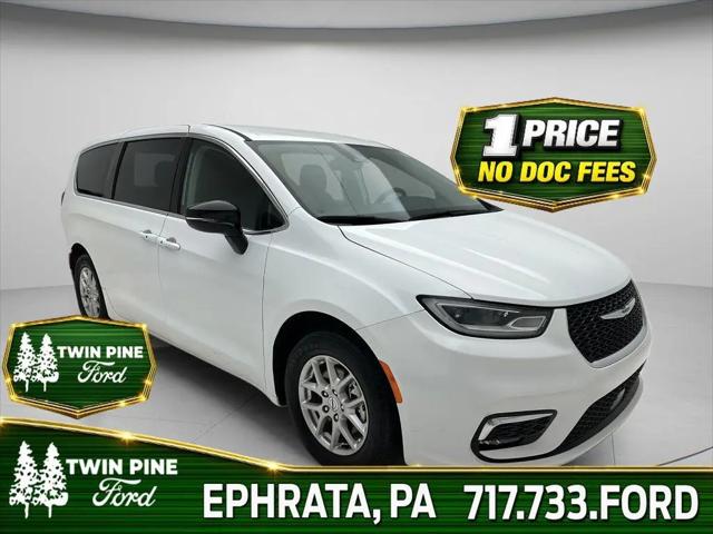 2024 Chrysler Pacifica Touring L for sale in Ephrata, PA