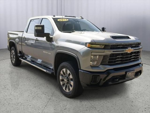 2024 Chevrolet Silverado 2500HD 4WD Crew Cab Standard Bed Custom for sale in Vernon, CT