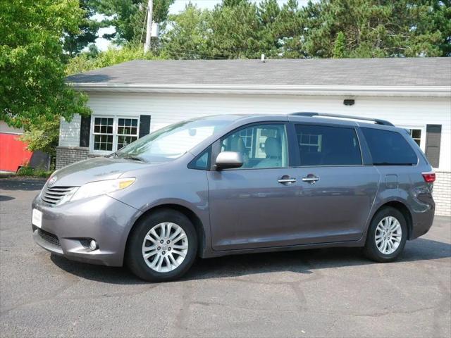 2017 Toyota Sienna XLE 8 Passenger for sale in Menomonie, WI