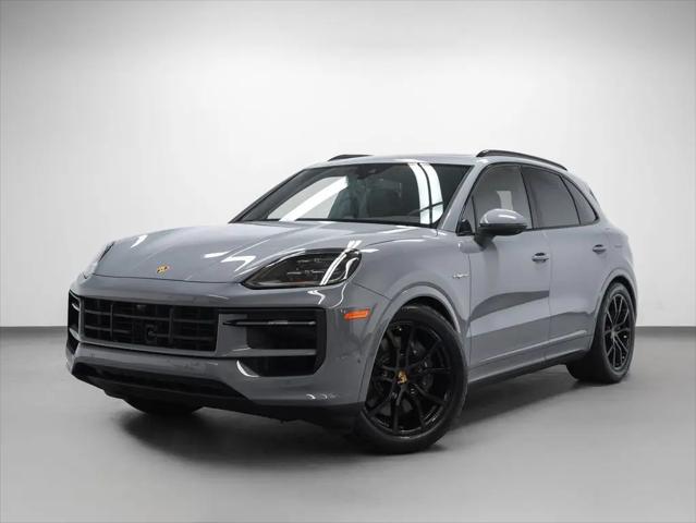 2024 Porsche Cayenne E-Hybrid Cayenne E-Hybrid for sale in St. Louis, MO
