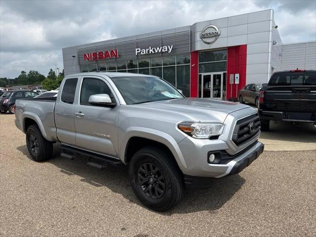 2022 Toyota Tacoma SR5 V6 for sale in Dover, OH