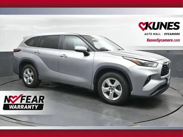 2024 Toyota Highlander LE for sale in Sycamore, IL