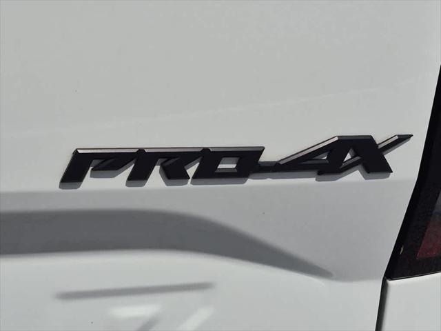 2023 Nissan Frontier Crew Cab PRO-4X 4x4