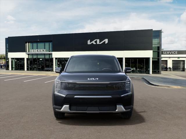 2026 Kia EV9 Light Short Range
