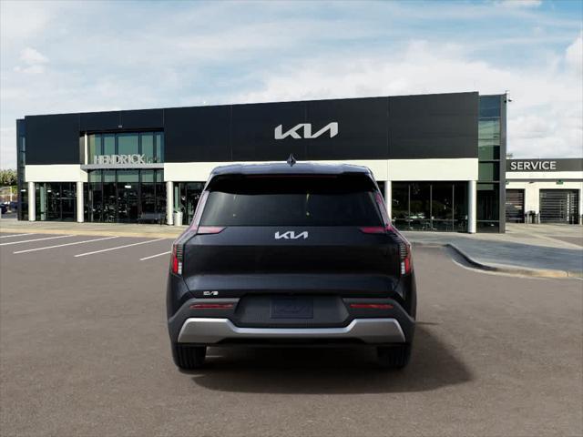 2026 Kia EV9 Light Short Range