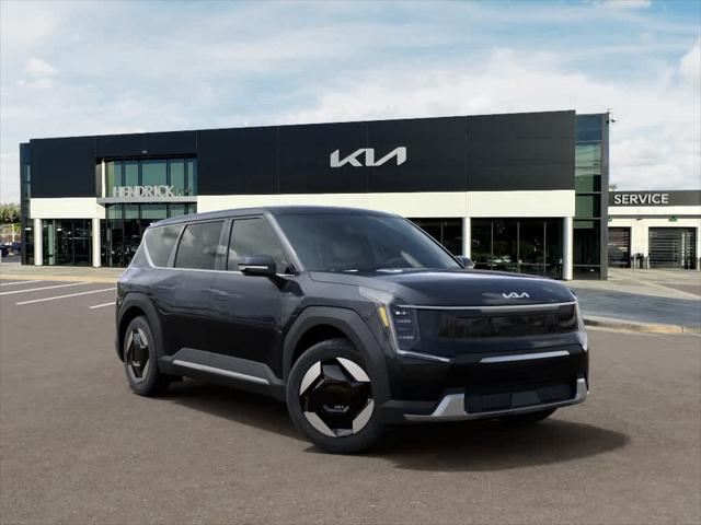 2026 Kia EV9 Light Short Range