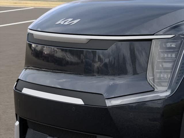 2026 Kia EV9 Light Short Range