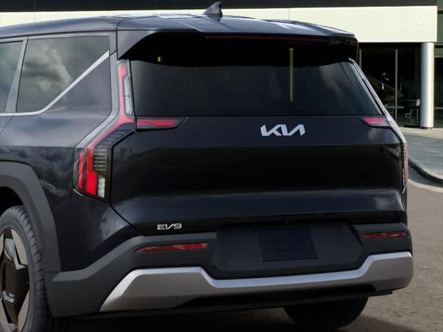 2026 Kia EV9 Light Short Range