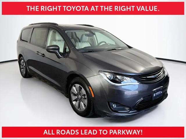 2018 Chrysler Pacifica Hybrid Limited for sale in Boston, MA