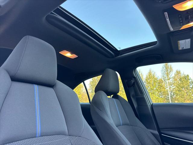 2020 Toyota Corolla SE  6MT