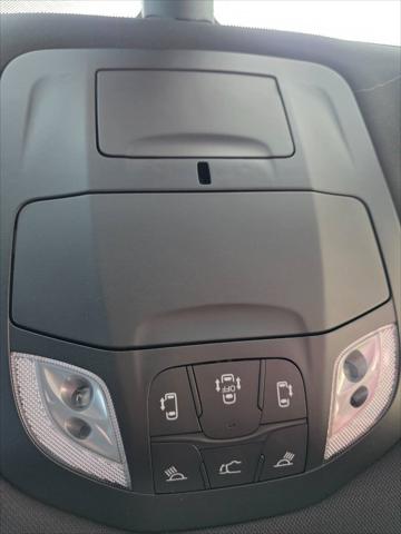 2027 Chrysler Pacifica Select AWD