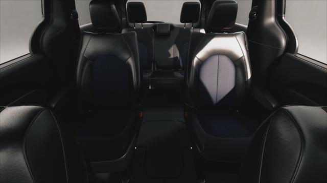 2027 Chrysler Pacifica PACIFICA SELECT AWD