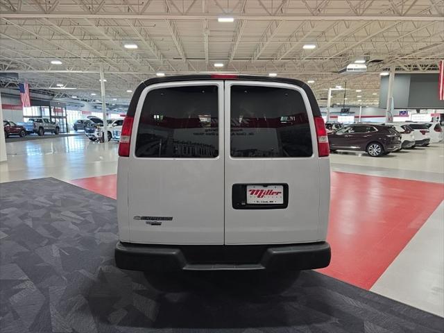 2023 Chevrolet Express Passenger RWD 3500 Extended Wheelbase LS