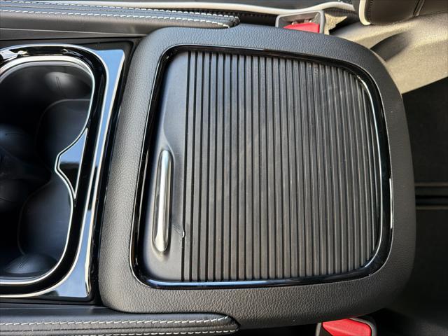 2027 Chrysler Pacifica Limited AWD