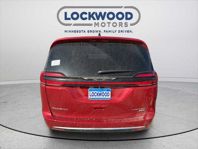 2027 Chrysler Pacifica Limited AWD