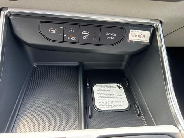2027 Kia Carnival SX