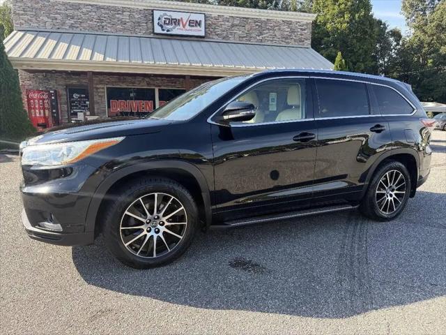 2016 Toyota Highlander Limited Platinum V6 for sale in Lenoir, NC