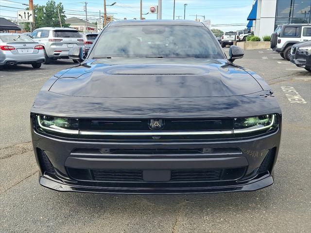 2027 Dodge Charger CHARGER R/T PLUS 4-DOOR AWD