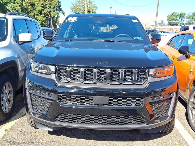 2027 Jeep Grand Cherokee GRAND CHEROKEE LAREDO ALTITUDE 4X4 2027 Jeep Grand Cherokee GRAND CHEROKEE LAREDO ALTITUDE 4X4