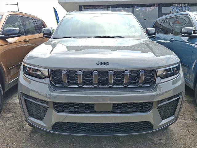 2027 Jeep Grand Cherokee GRAND CHEROKEE LAREDO ALTITUDE 4X4 2027 Jeep Grand Cherokee GRAND CHEROKEE LAREDO ALTITUDE 4X4