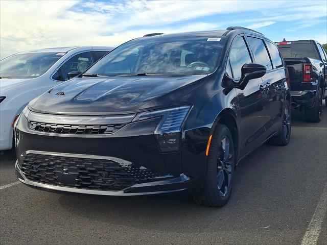 2027 Chrysler Pacifica Limited AWD