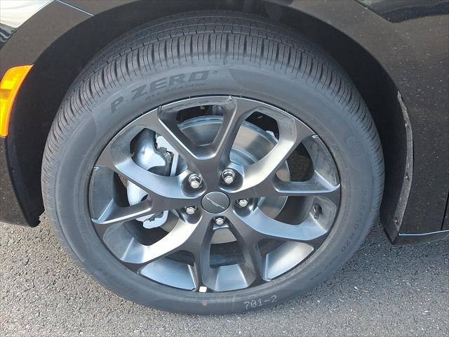2027 Chrysler Pacifica Limited AWD