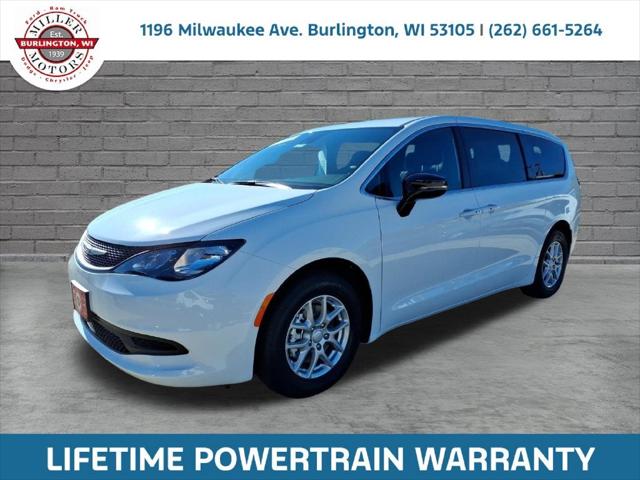2027 Chrysler Pacifica LX for sale in Burlington, WI