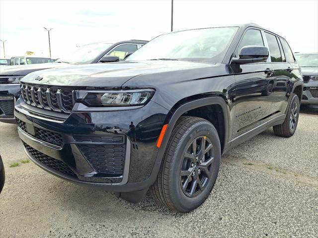 2027 Jeep Grand Cherokee GRAND CHEROKEE LAREDO ALTITUDE 4X4 2027 Jeep Grand Cherokee GRAND CHEROKEE LAREDO ALTITUDE 4X4