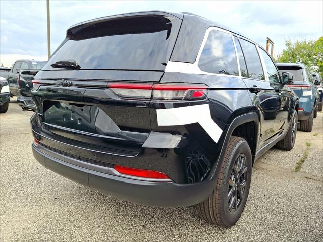 2027 Jeep Grand Cherokee GRAND CHEROKEE LAREDO ALTITUDE 4X4 2027 Jeep Grand Cherokee GRAND CHEROKEE LAREDO ALTITUDE 4X4