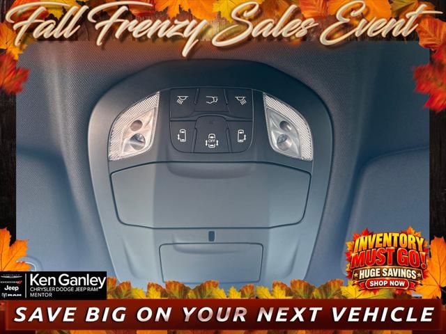 2027 Chrysler Pacifica Select AWD