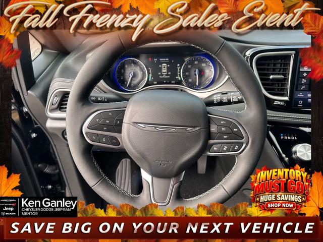 2027 Chrysler Pacifica Select AWD