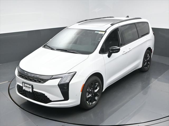 2027 Chrysler Pacifica Limited AWD